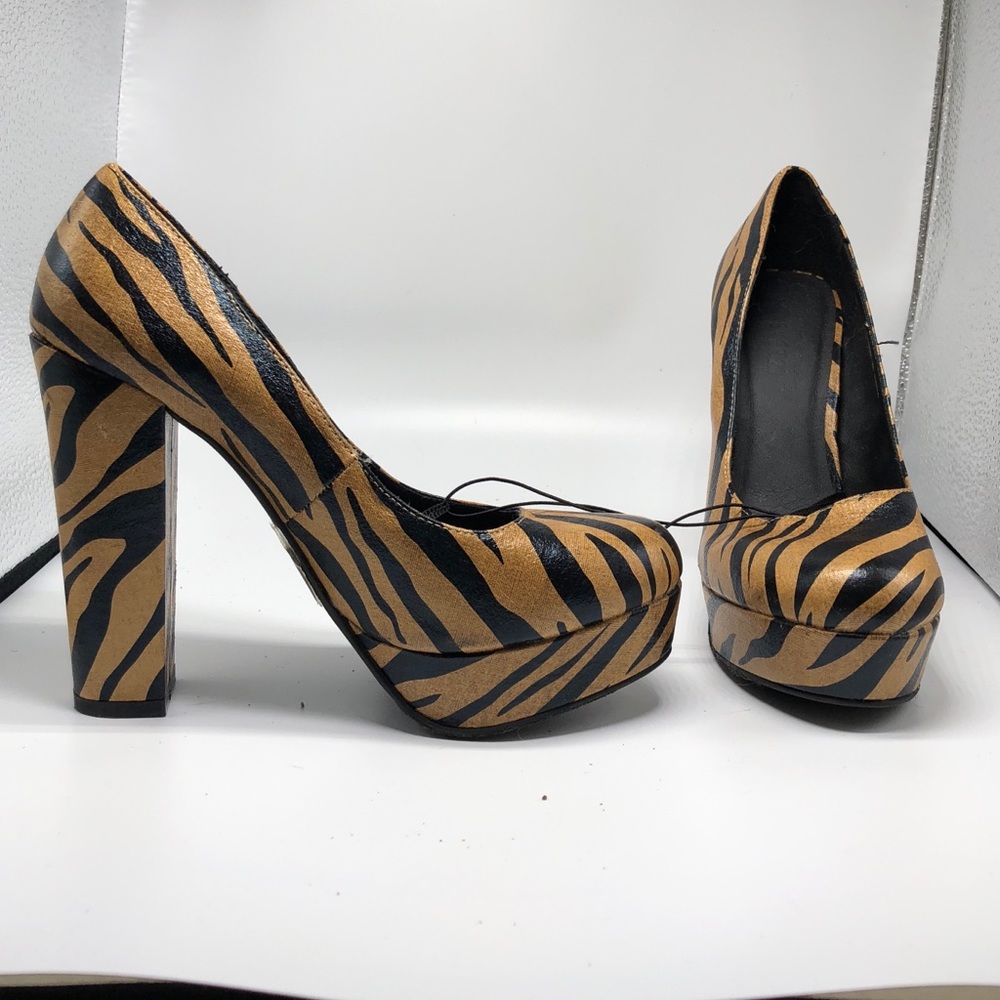 New Animal tiger print heels